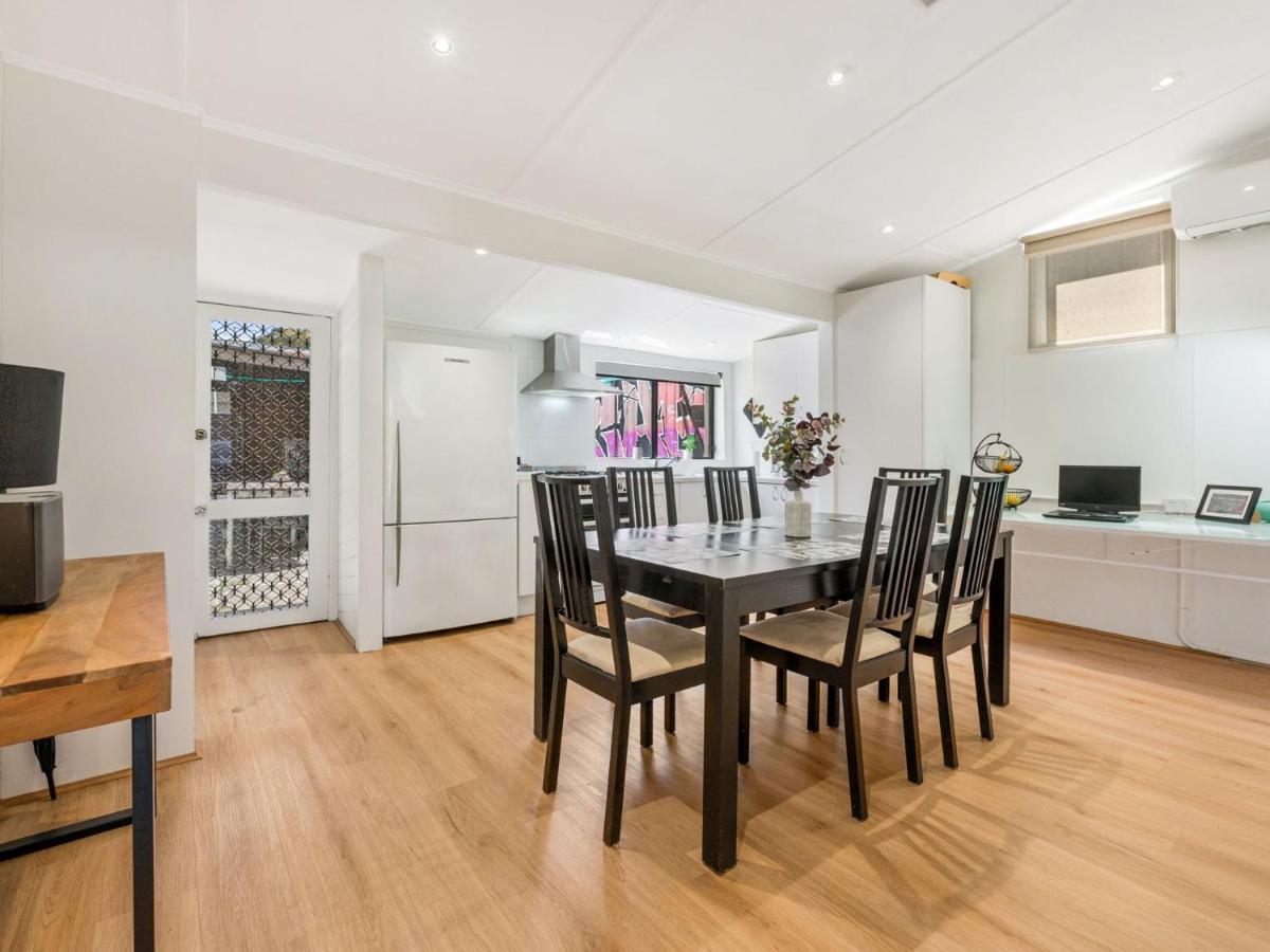 Villa Walk To The Mcg & Aami Park - Free Late Checkout - Great Location & Backyard Melburne Exterior foto